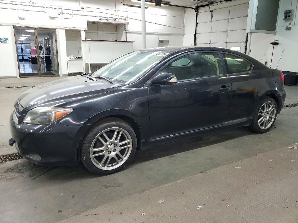 2005 TOYOTA SCION   
