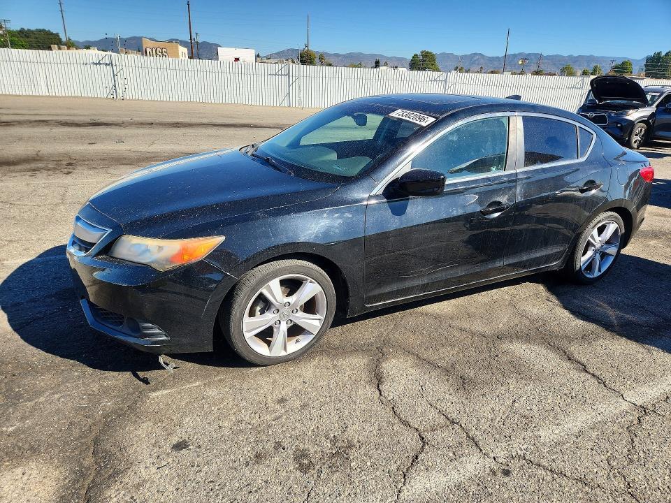 2013 ACURA ILX 20 PREMIUM  