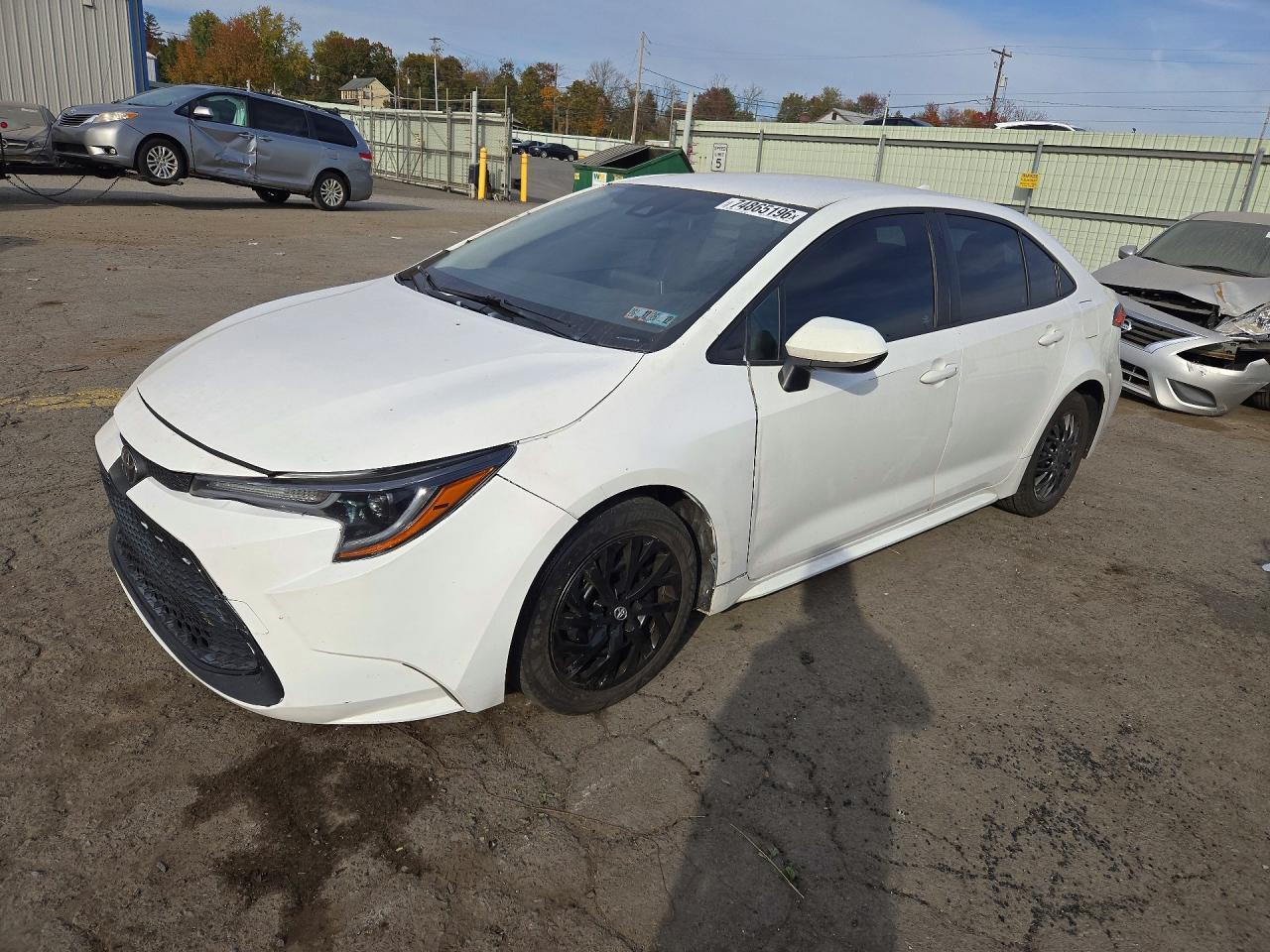 Vedere 2021 TOYOTA COROLLA LE, unghi 1