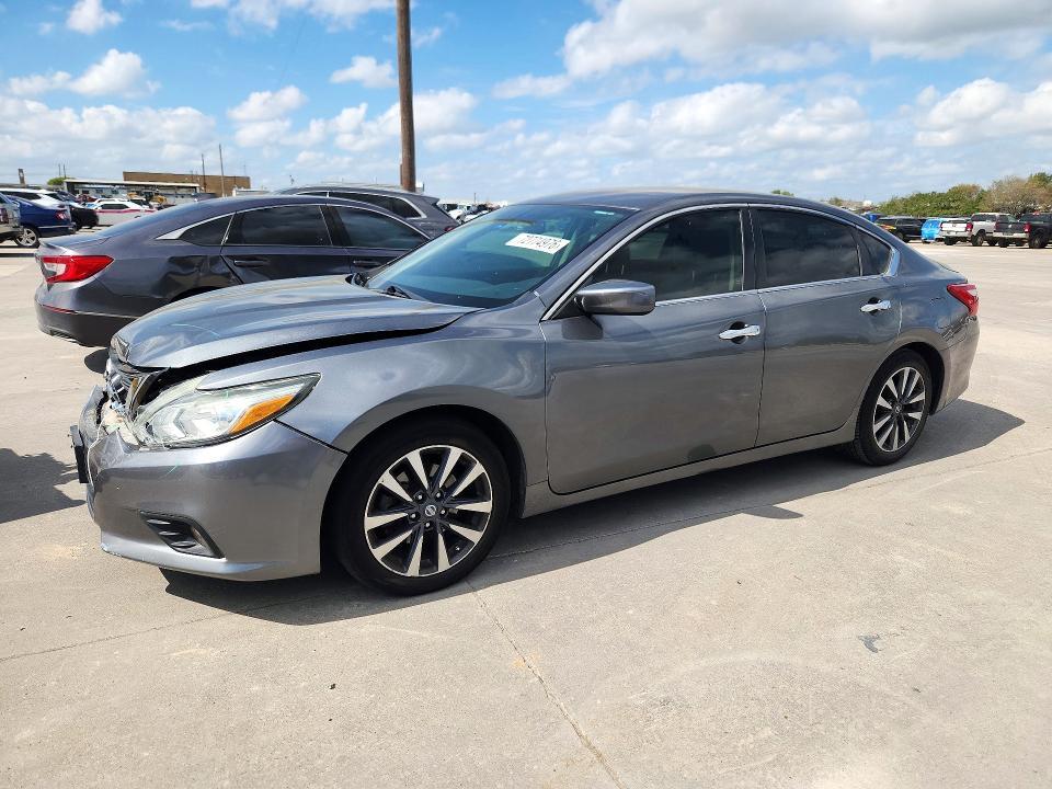 2017 NISSAN ALTIMA 25 SV  