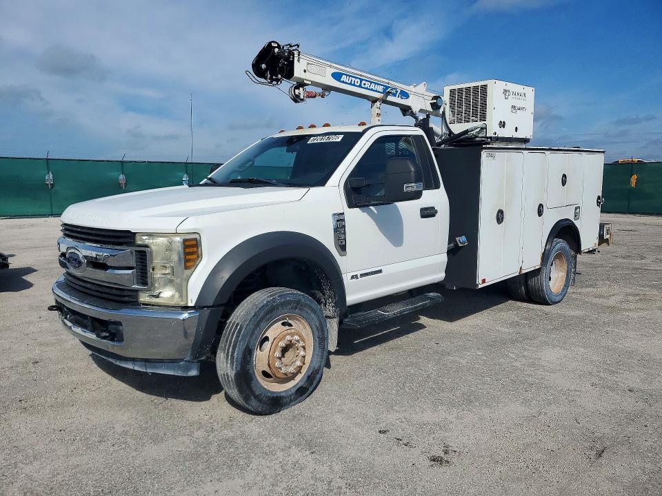 2019 FORD F550 SUPER DUTY UTILITY  SERVICE TRUCK