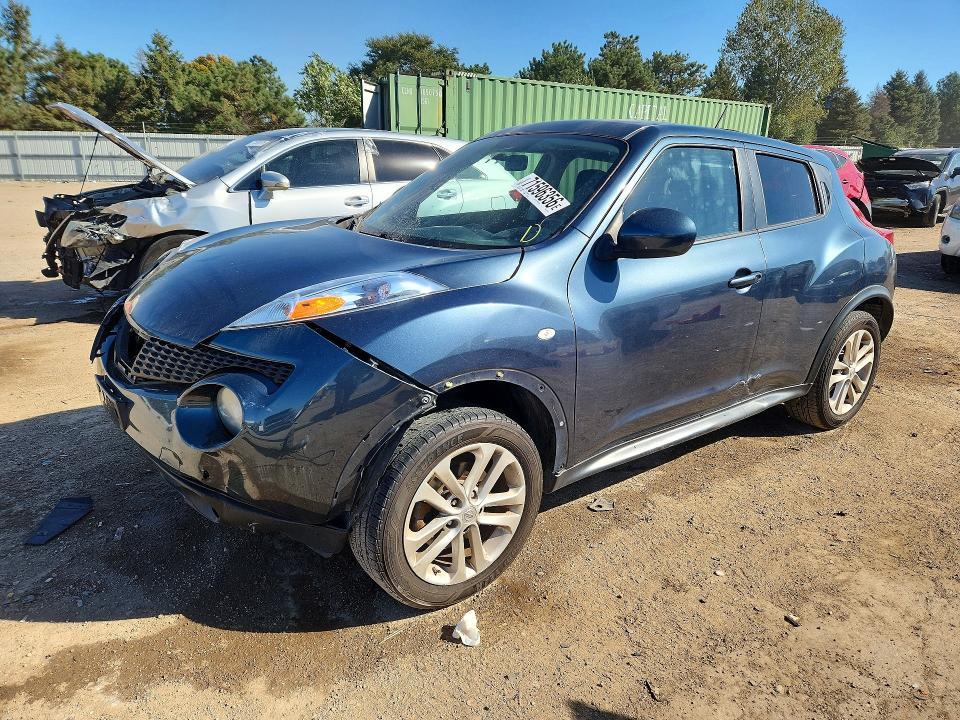2013 NISSAN JUKE S  