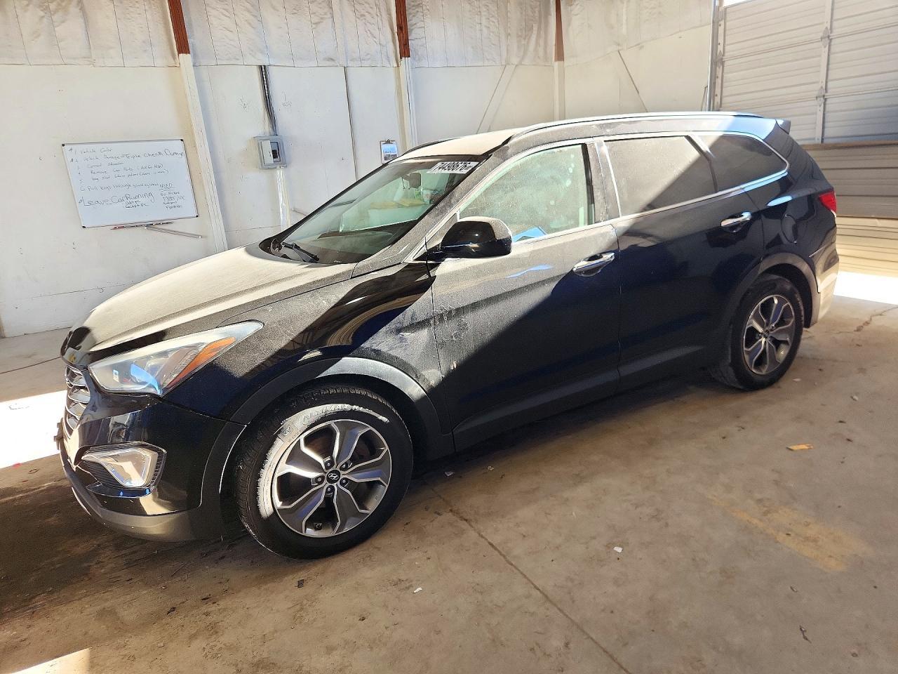 منظر 2016 HYUNDAI SANTA FE SE، زاوية 1