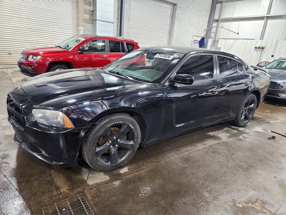 2014 DODGE CHARGER SXT  