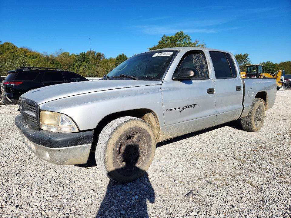 2001 DODGE DAKOTA QUAD  