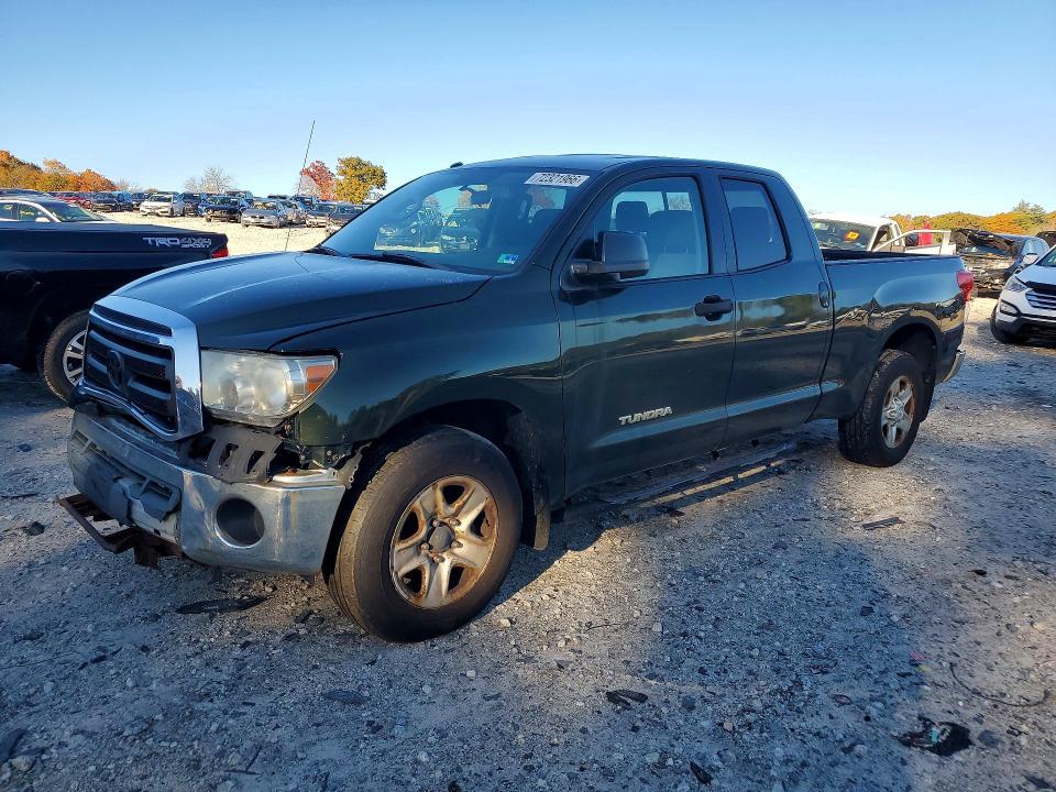 2010 TOYOTA TUNDRA DOUBLE CAB SR5  