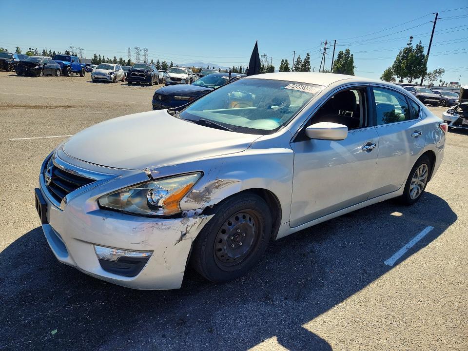 2015 NISSAN ALTIMA 25  