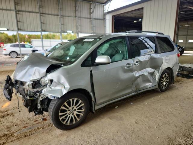 2020 TOYOTA SIENNA