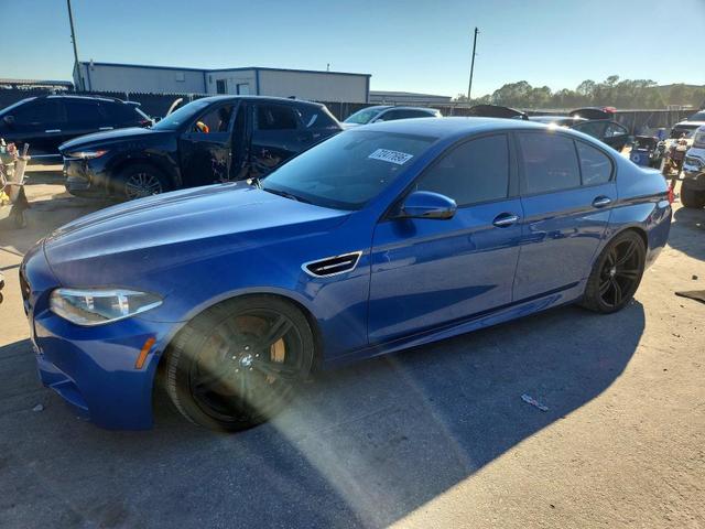 2016 BMW M5   