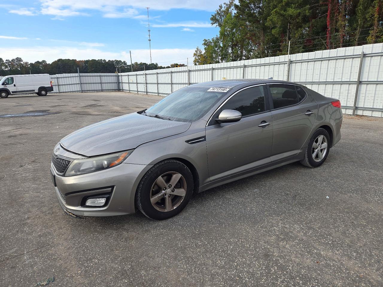Вид 2014 KIA OPTIMA LX, угол 1