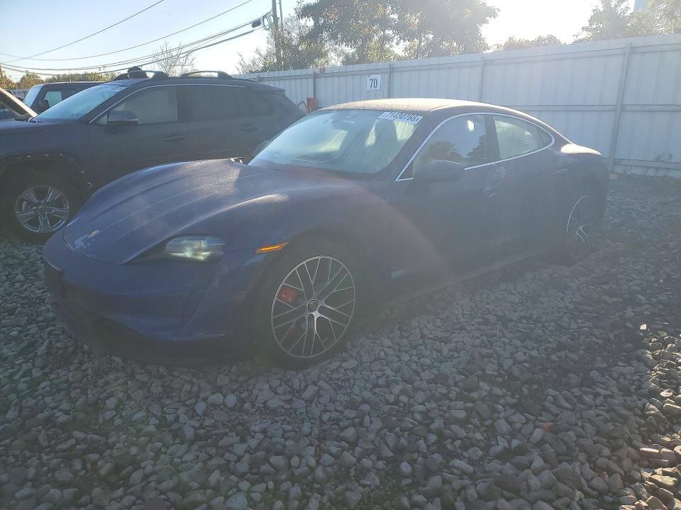 2021 PORSCHE TAYCAN 4S  