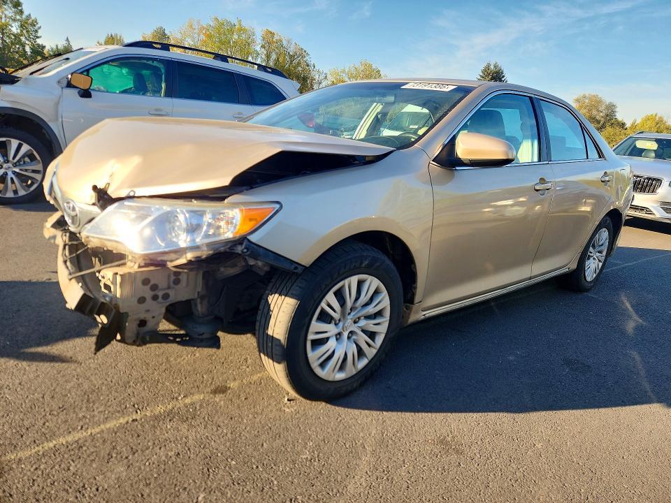 2012 TOYOTA CAMRY LE  