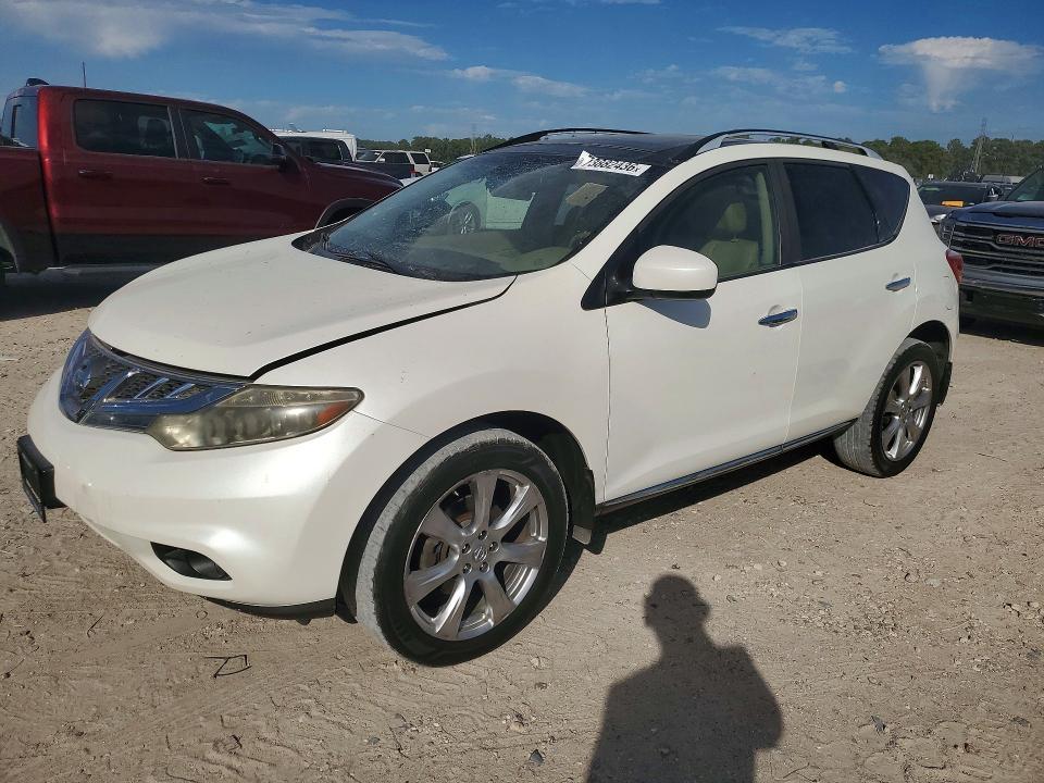 2014 NISSAN MURANO LE  