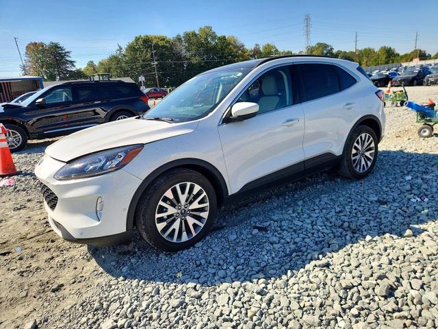 2021 FORD ESCAPE TITANIUM  