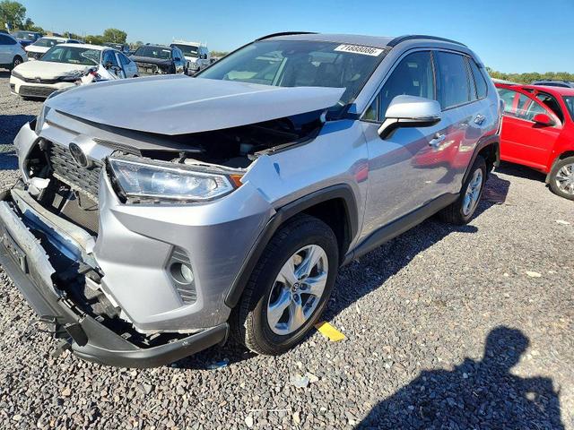 2019 TOYOTA RAV4 XLE  