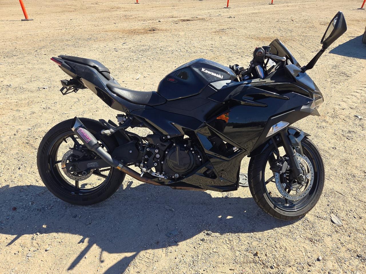 2024 KAWASAKI EX500 H view, angle 1