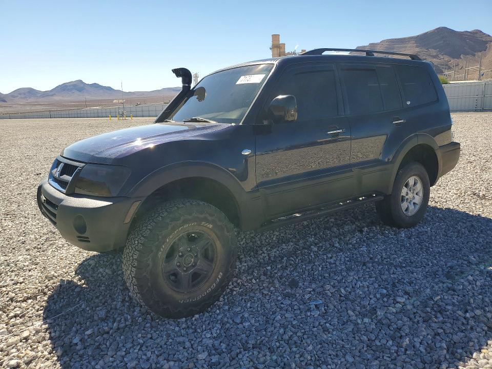 2003 MITSUBISHI MONTERO XLS  