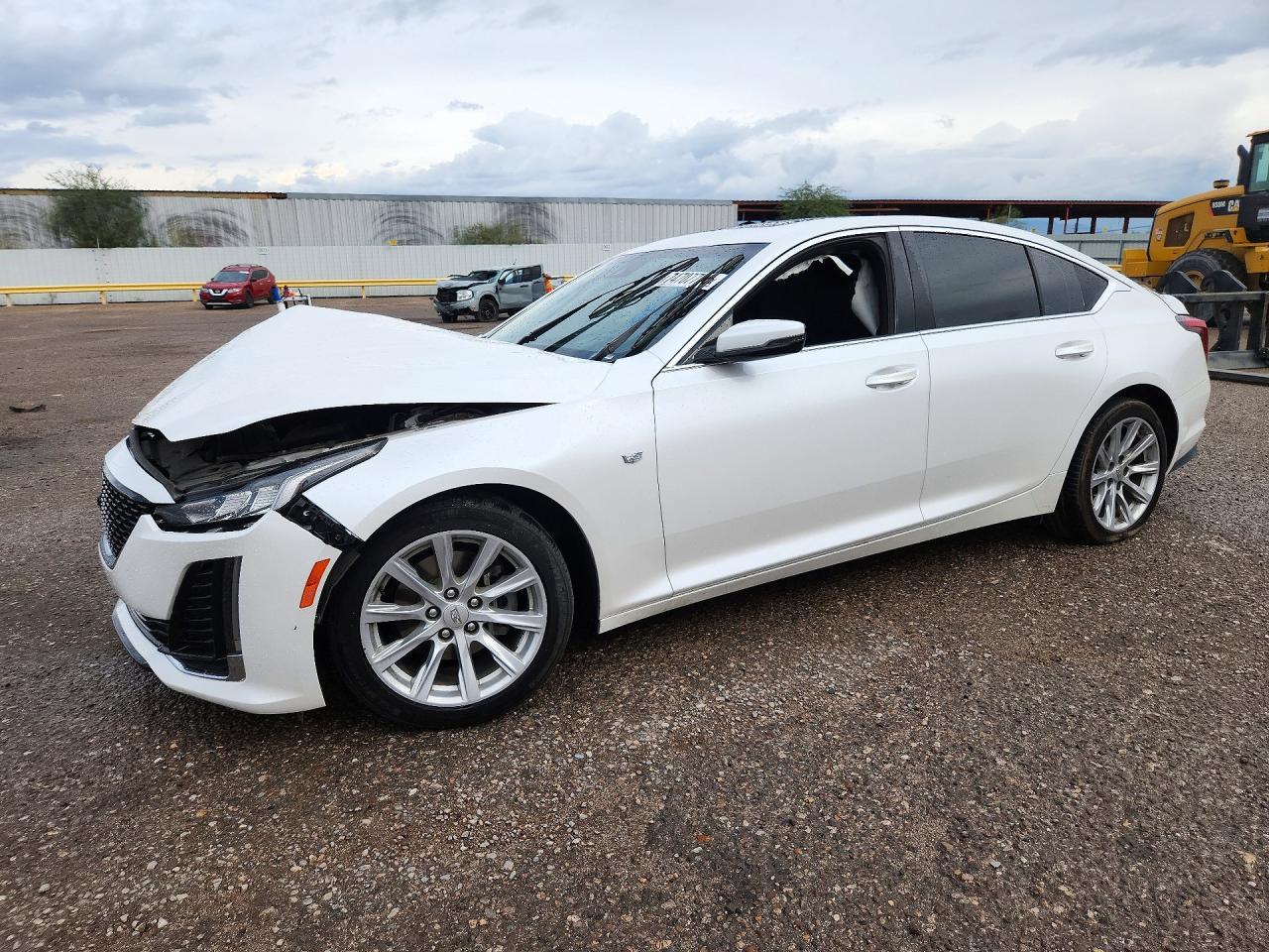 2023 CADILLAC CT5 LUXURY view, angle 1