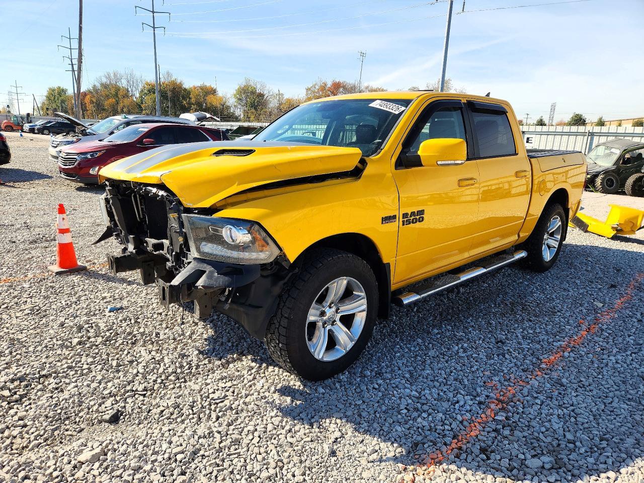 Вид 2016 RAM 1500 SPORT, угол 1