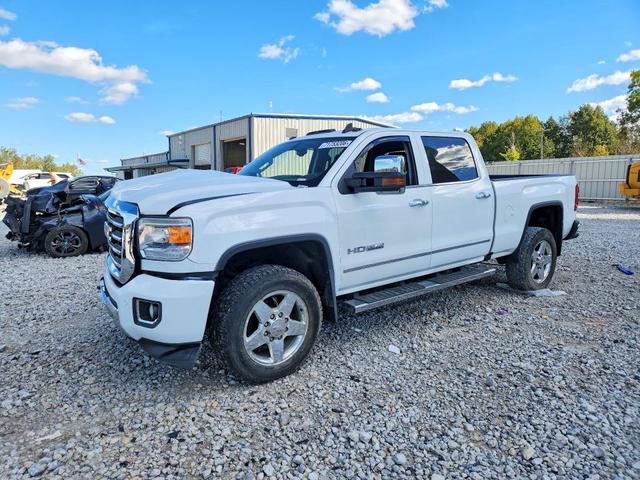 2016 GMC SIERRA