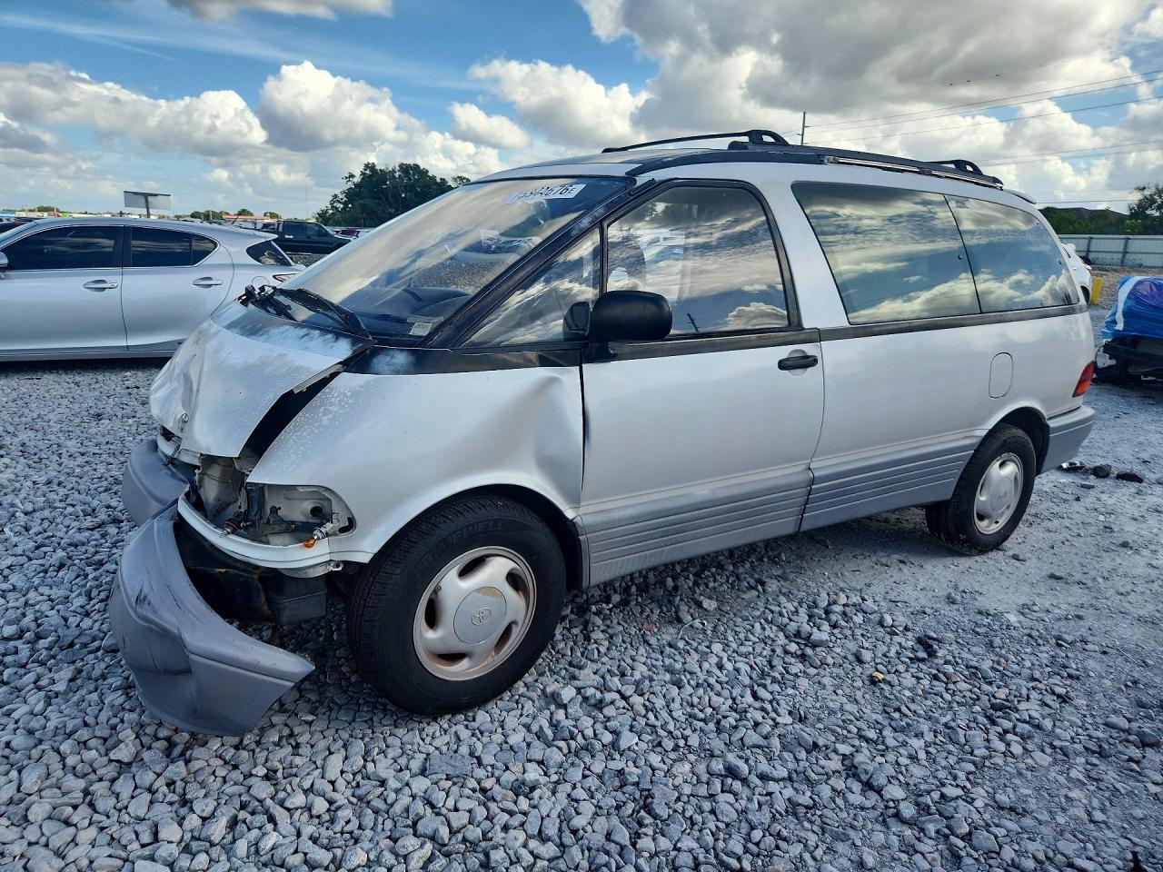 Vue de 1992 TOYOTA PREVIA LE, angle 1