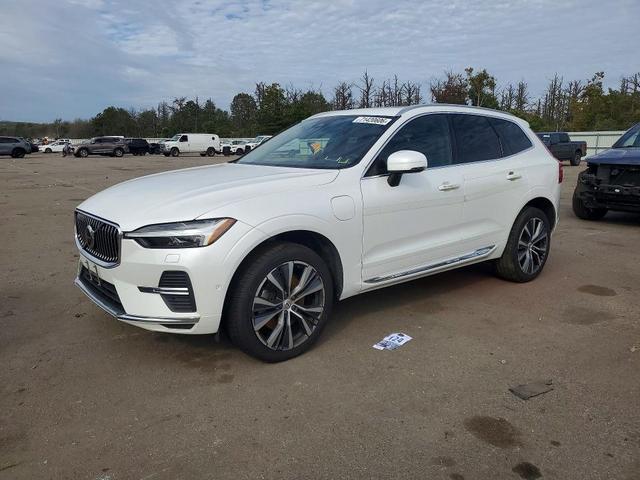 2022 VOLVO XC60 T8 RECHARGE INSCRIPTION EXPRESS  