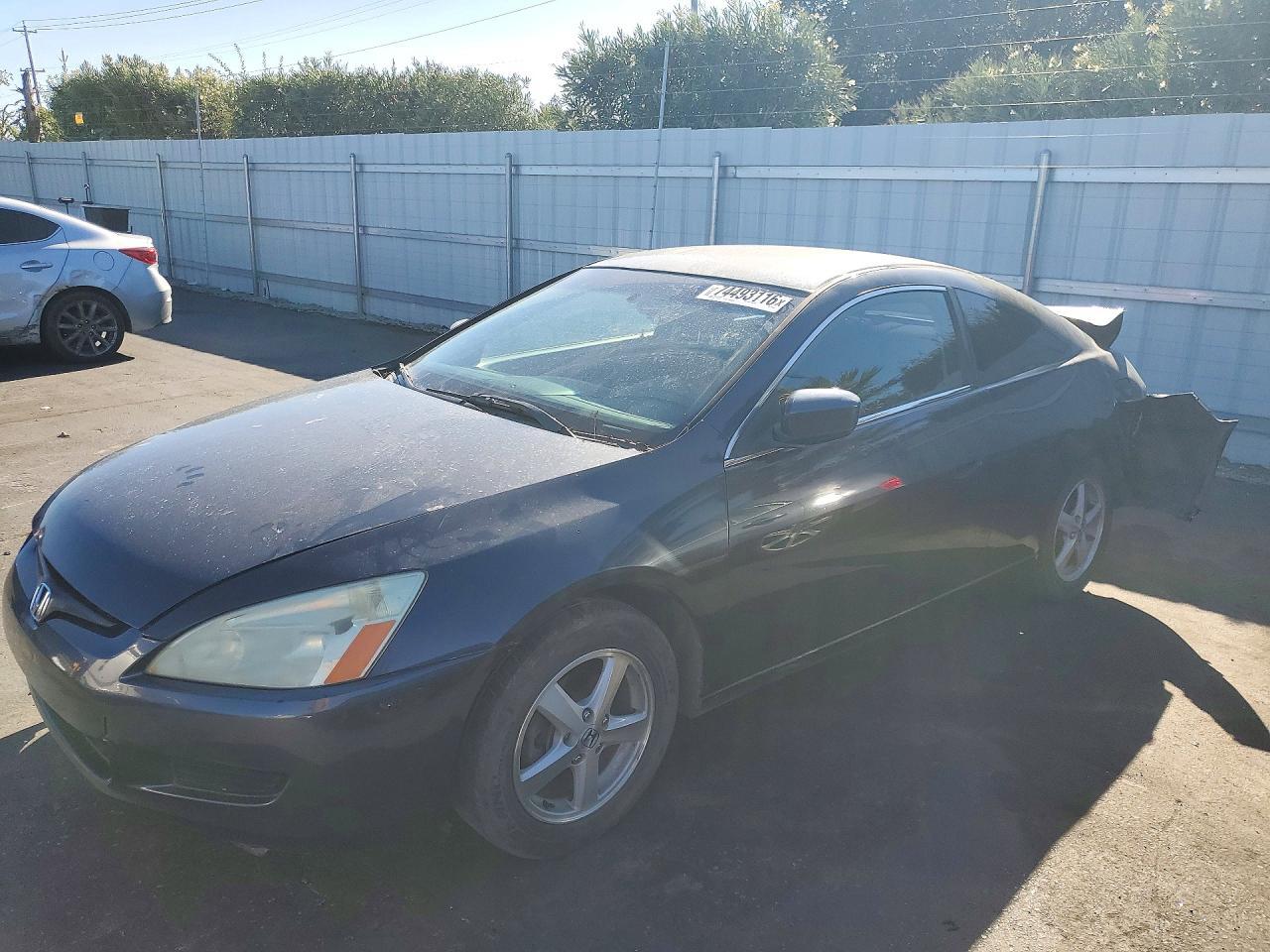Вид 2005 HONDA ACCORD LX, угол 1