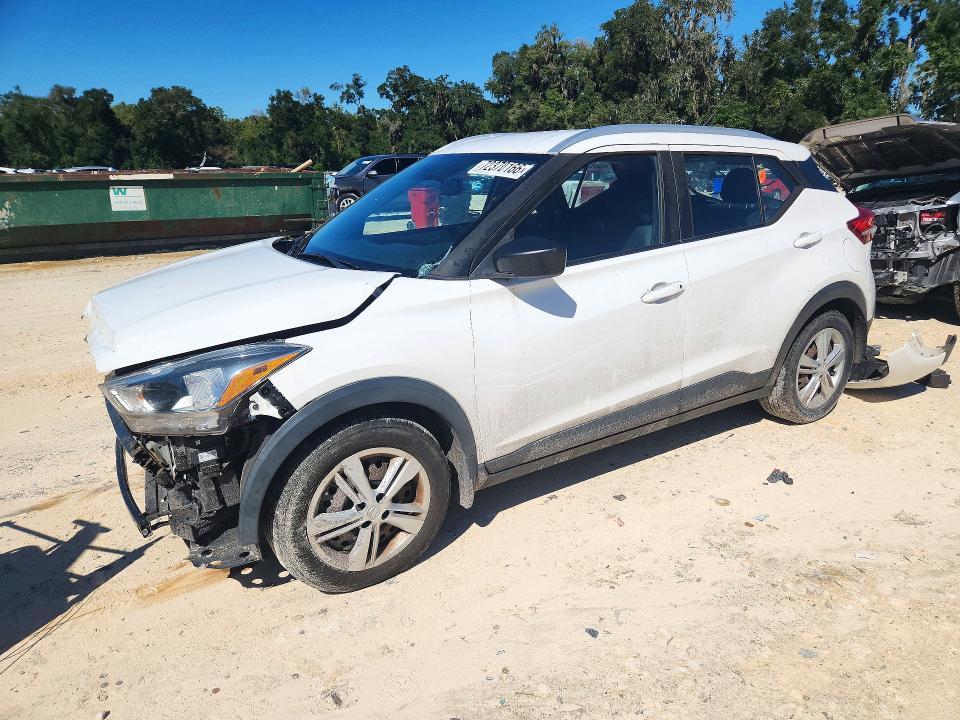 2019 NISSAN KICKS S  