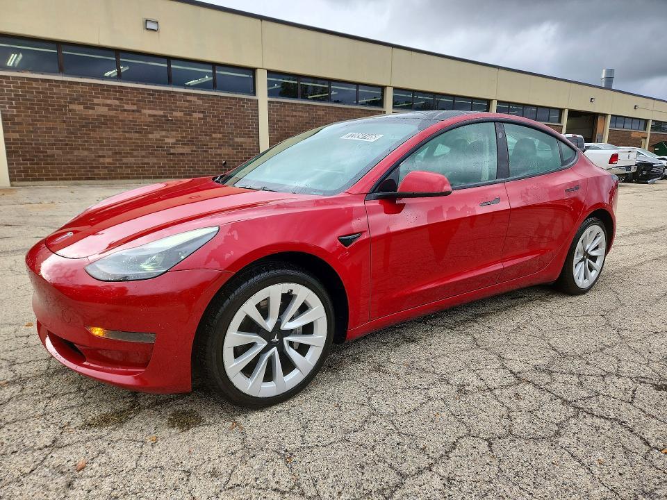 2022 TESLA MODEL 3   