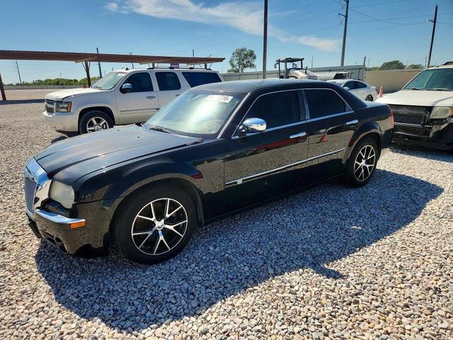 2010 CHRYSLER 300