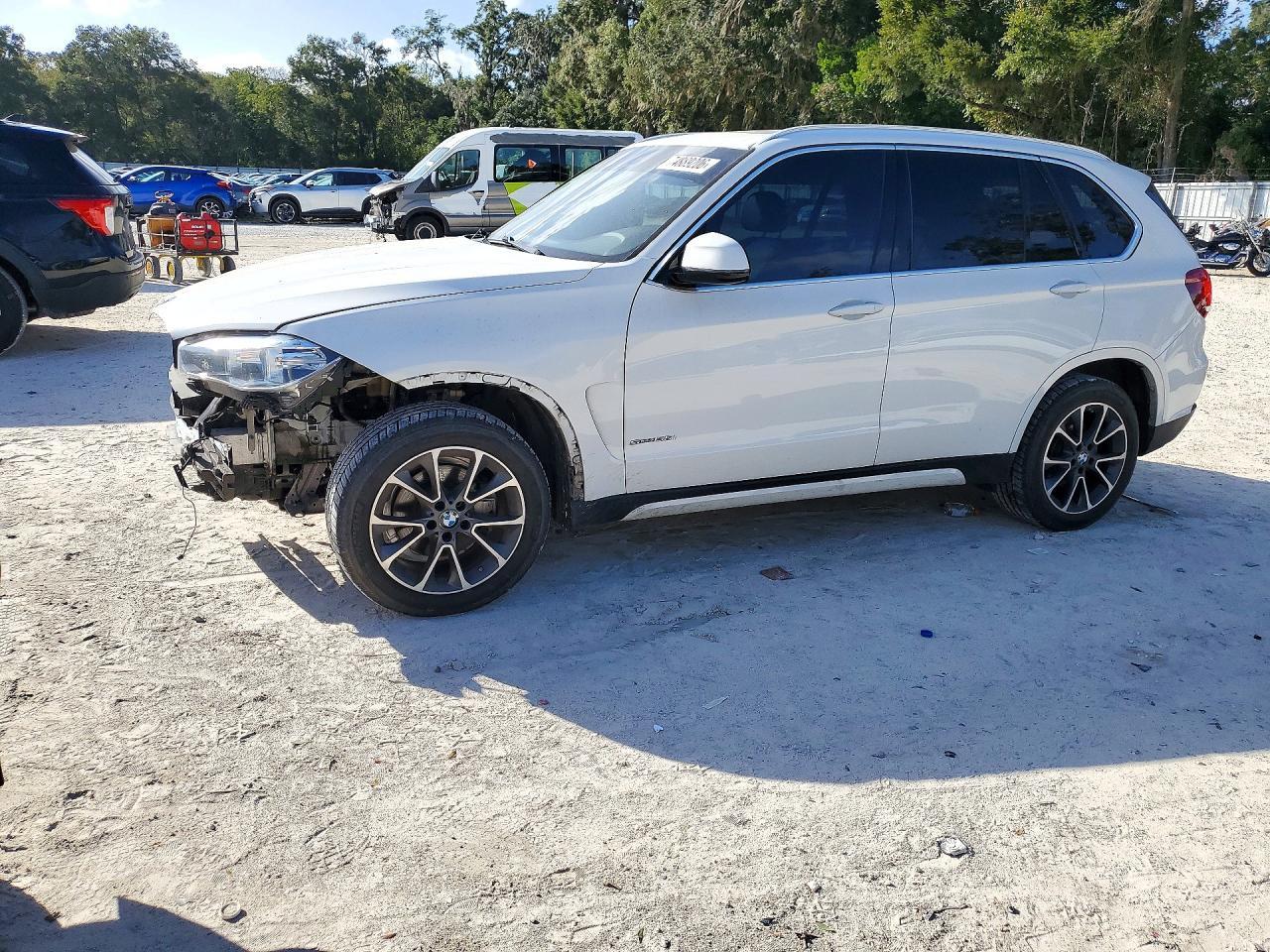 Вид 2017 BMW X5 SDRIVE35I, угол 1