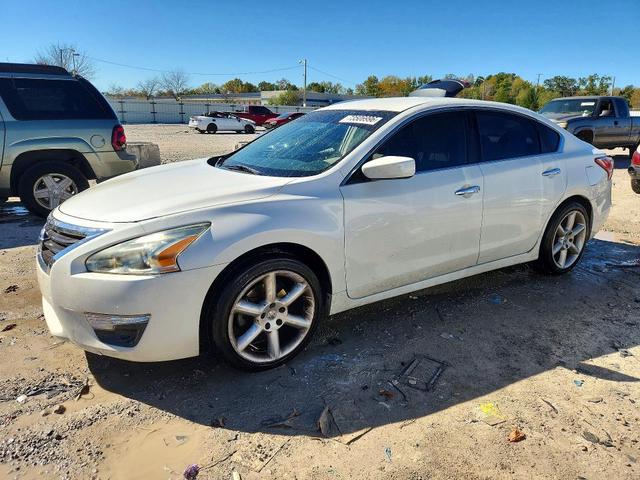 2013 NISSAN ALTIMA