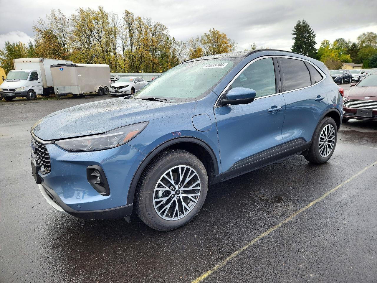 منظر 2025 FORD ESCAPE، زاوية 1