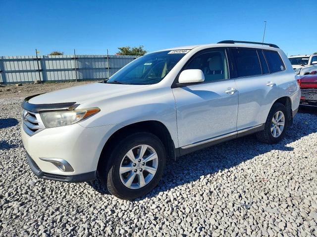 2011 TOYOTA HIGHLANDER