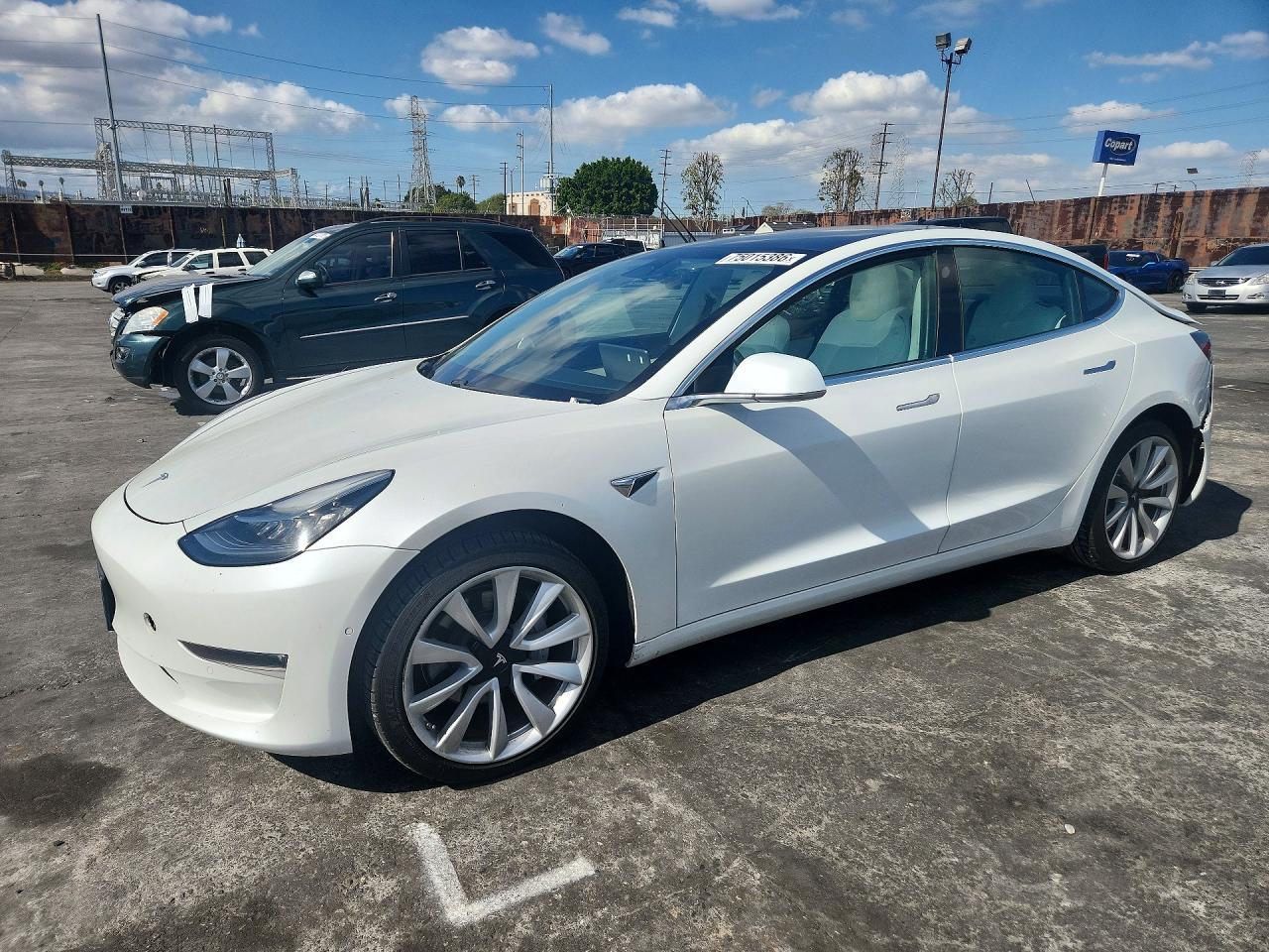 منظر 2019 TESLA MODEL 3، زاوية 1