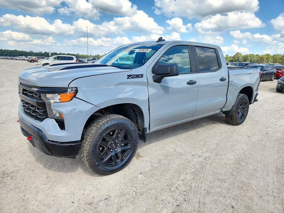 2024 CHEVROLET SILVERADO K1500 TRAIL BOSS CUSTOM  