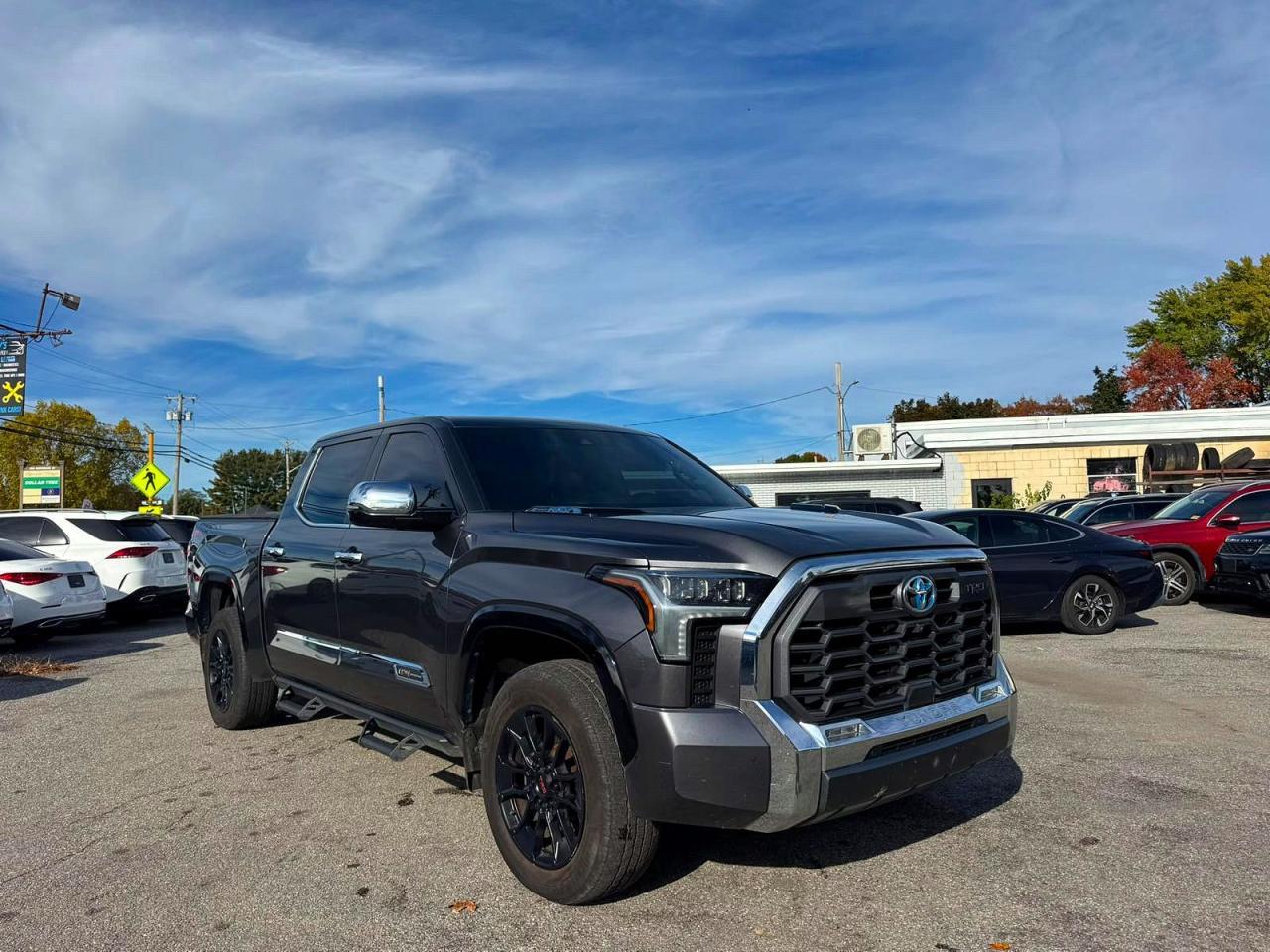 Vista de 2024 TOYOTA TUNDRA 1794 EDITION HV, ángulo 1