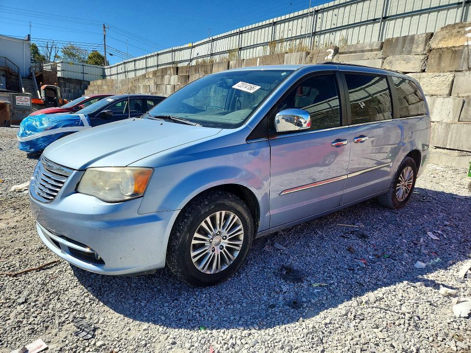 2013 CHRYSLER TOWN & COUNTRY TOURING L  