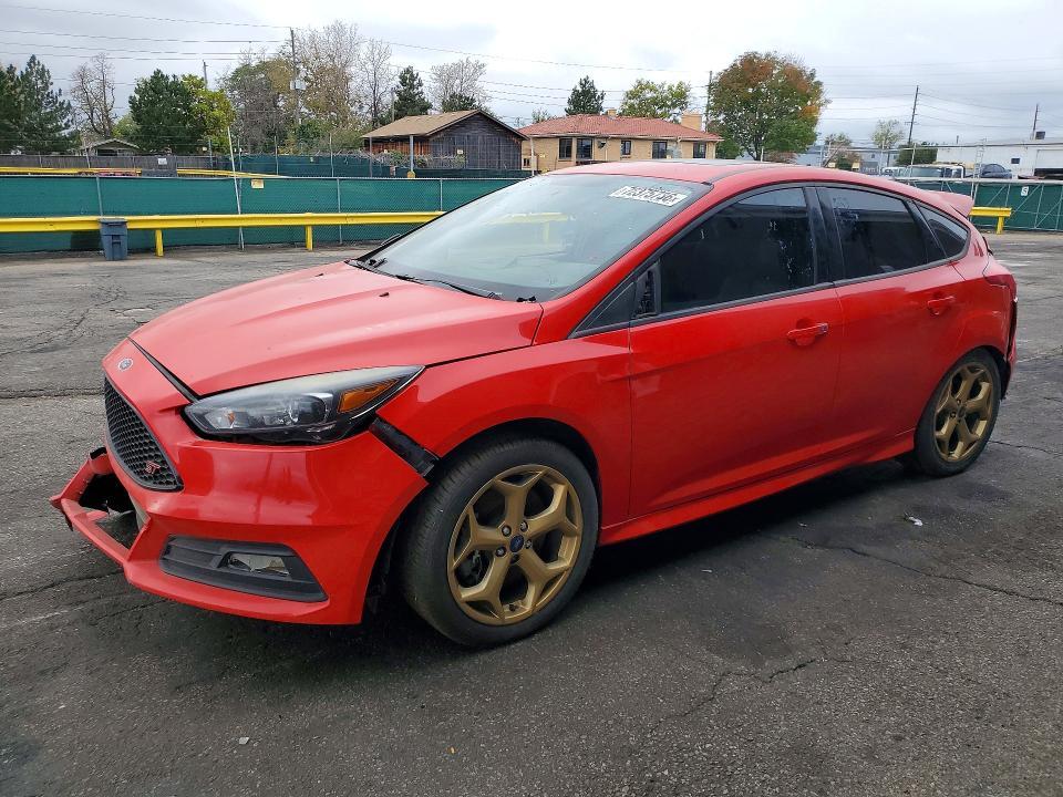 2017 FORD FOCUS ST  
