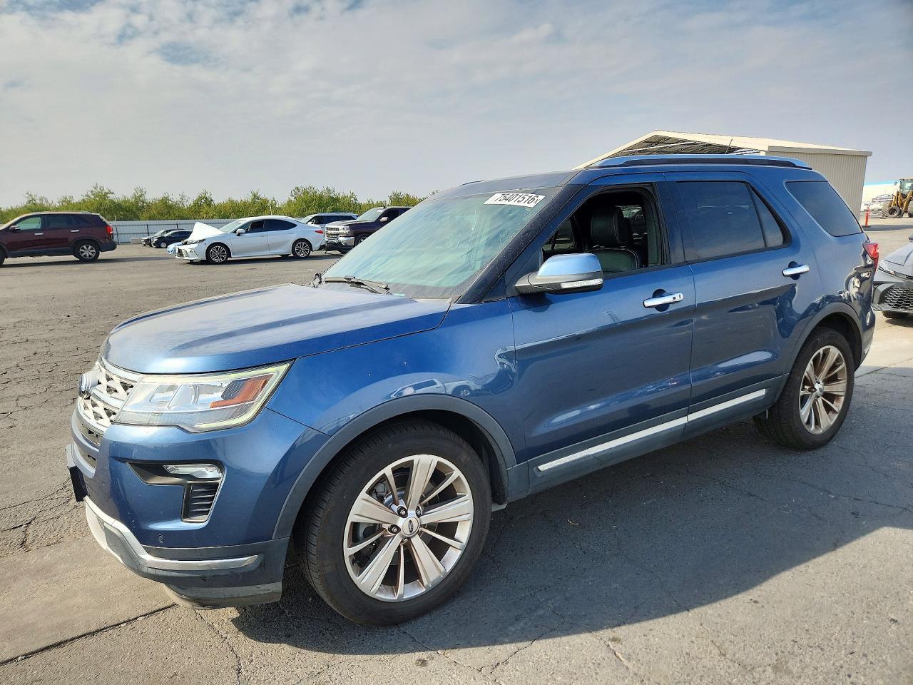 Vue de 2018 FORD EXPLORER LIMITED, angle 1