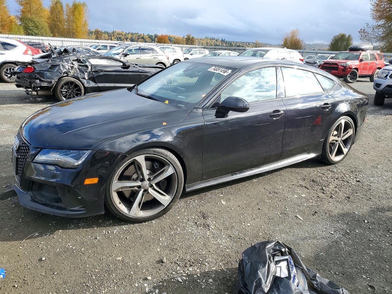 منظر 2014 AUDI RS7، زاوية 1