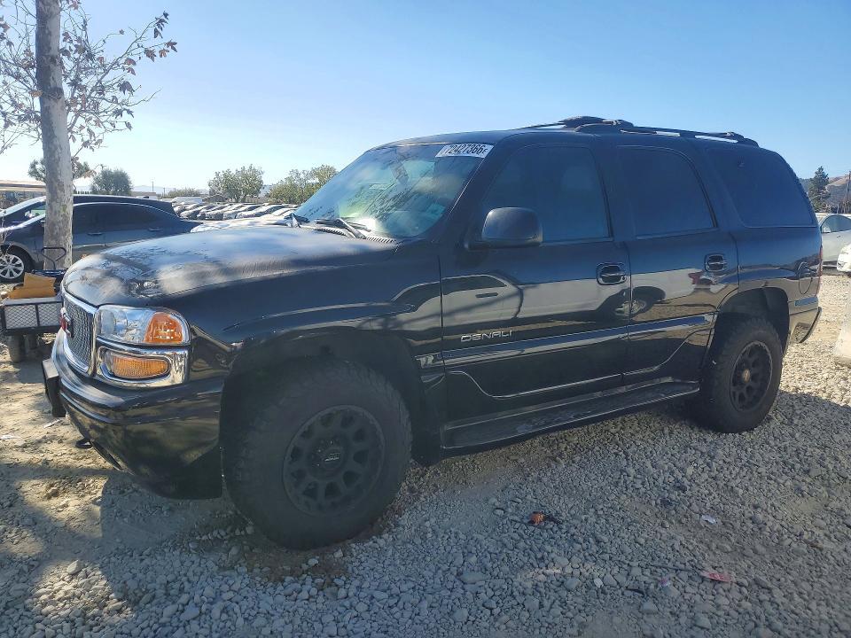 2001 GMC DENALI   