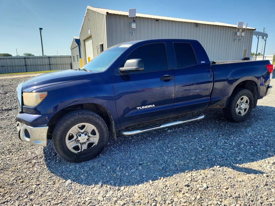 2011 TOYOTA TUNDRA DOUBLE CAB SR5  