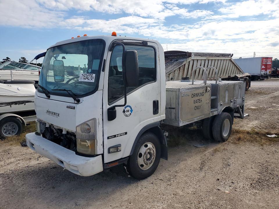 2019 ISUZU NPR WATER TRUCK