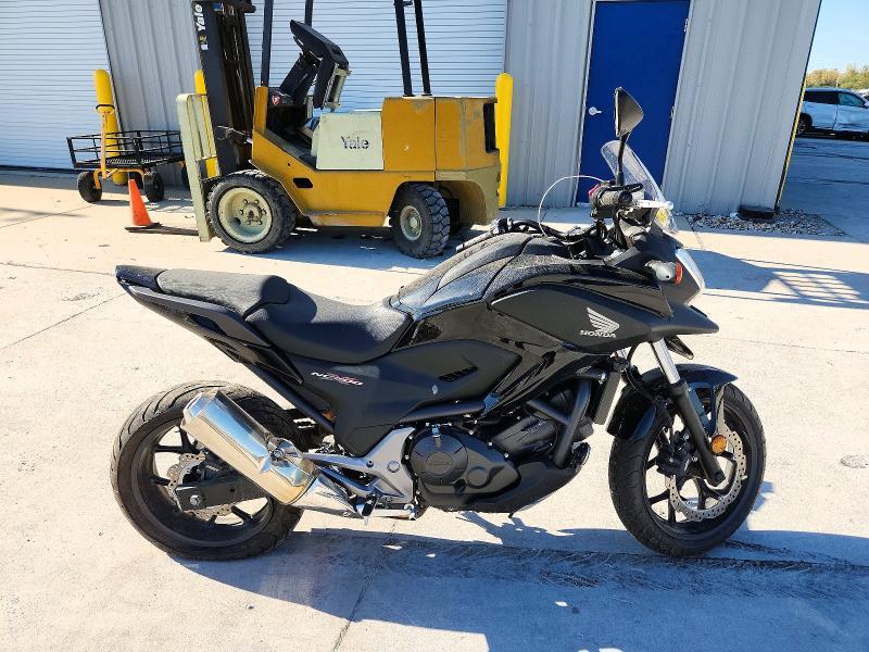 2015 HONDA NC700X   