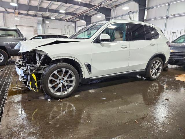2025 BMW X5 XDRIVE40I