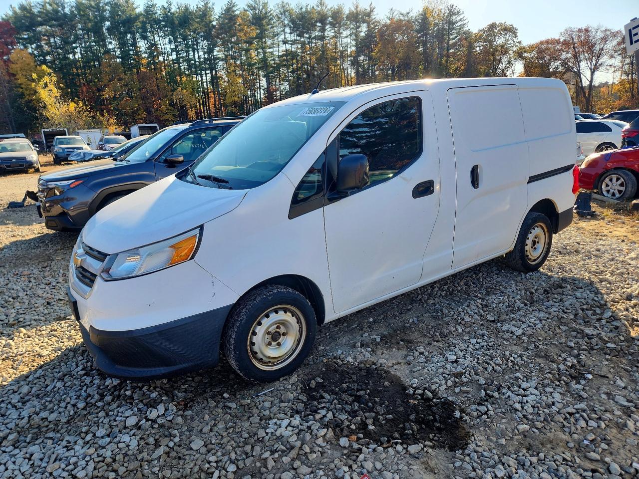 Vue de 2017 CHEVROLET CITY EXPRESS LS, angle 1