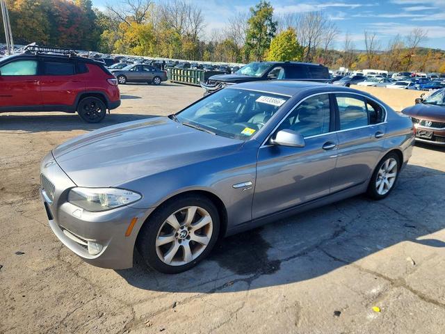 2011 BMW 550 XI  