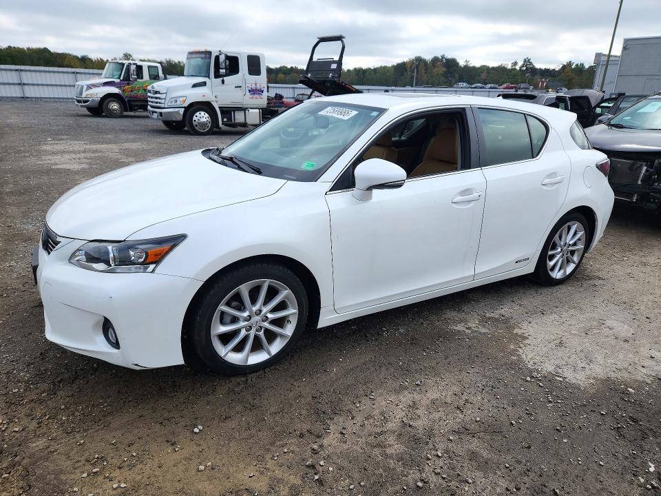 2013 LEXUS CT 200  