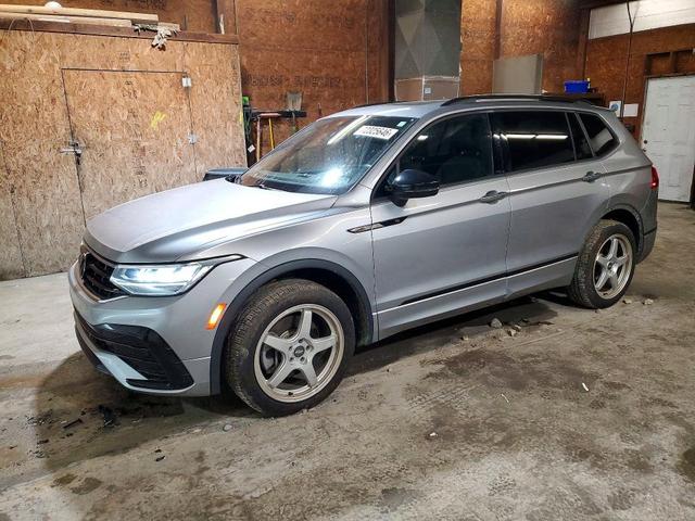 2023 VOLKSWAGEN TIGUAN SE R-LINE BLACK  